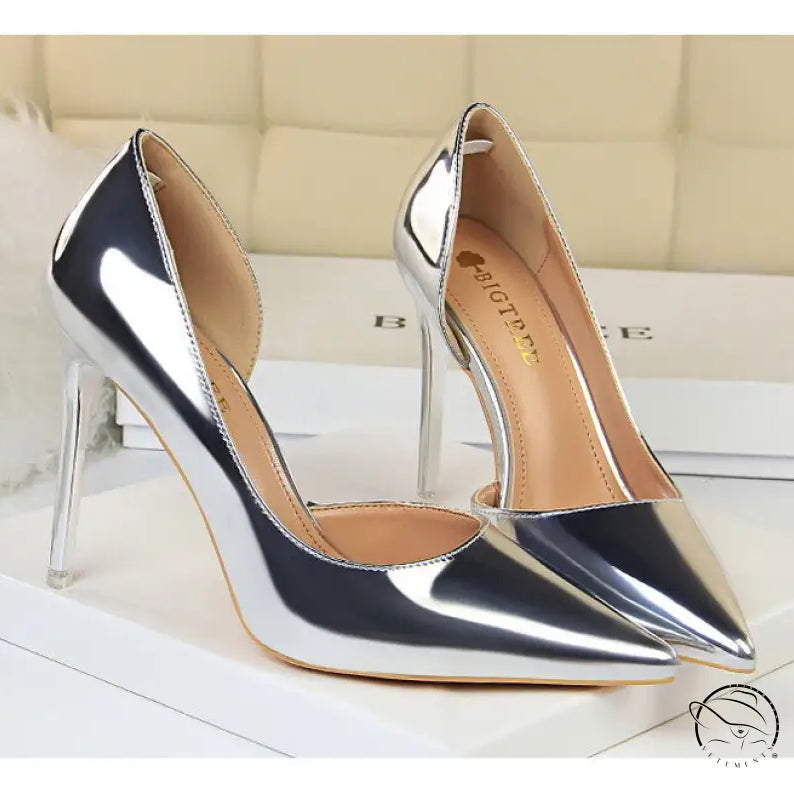 Simple stiletto heel metal high heel pumps with pointed toe
