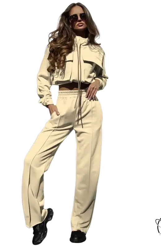 Elegant Vetements suit: beige two-piece tracksuit with long sleeve