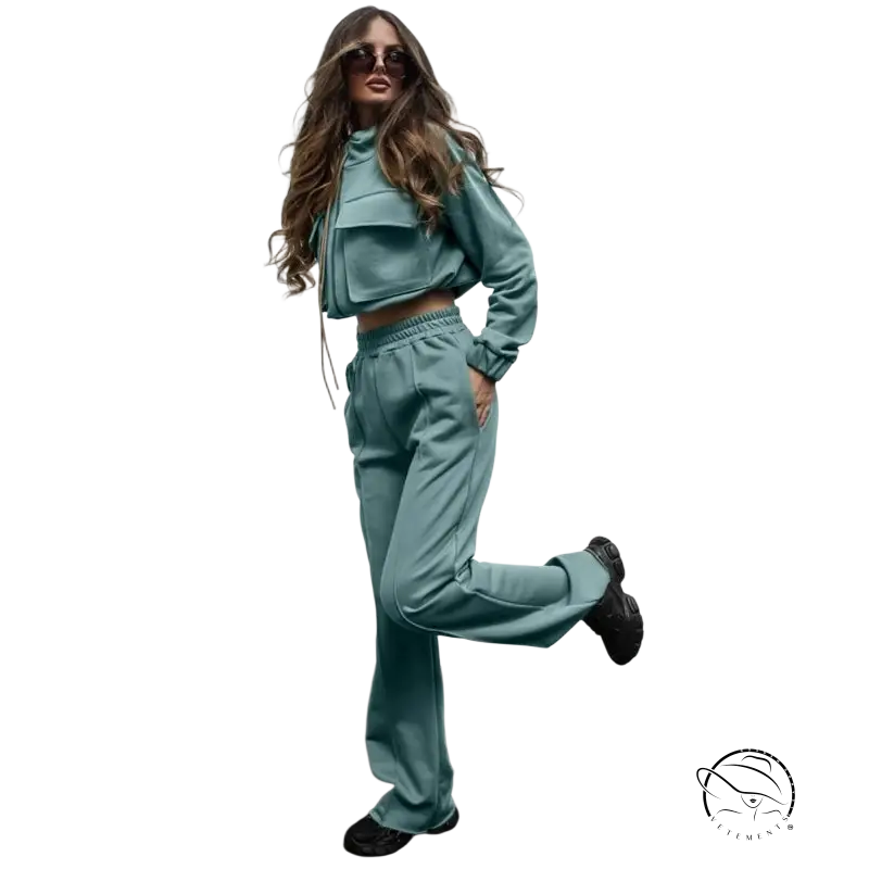 Elegant Vetements suit: teal tracksuit with cropped long sleeve hoodie