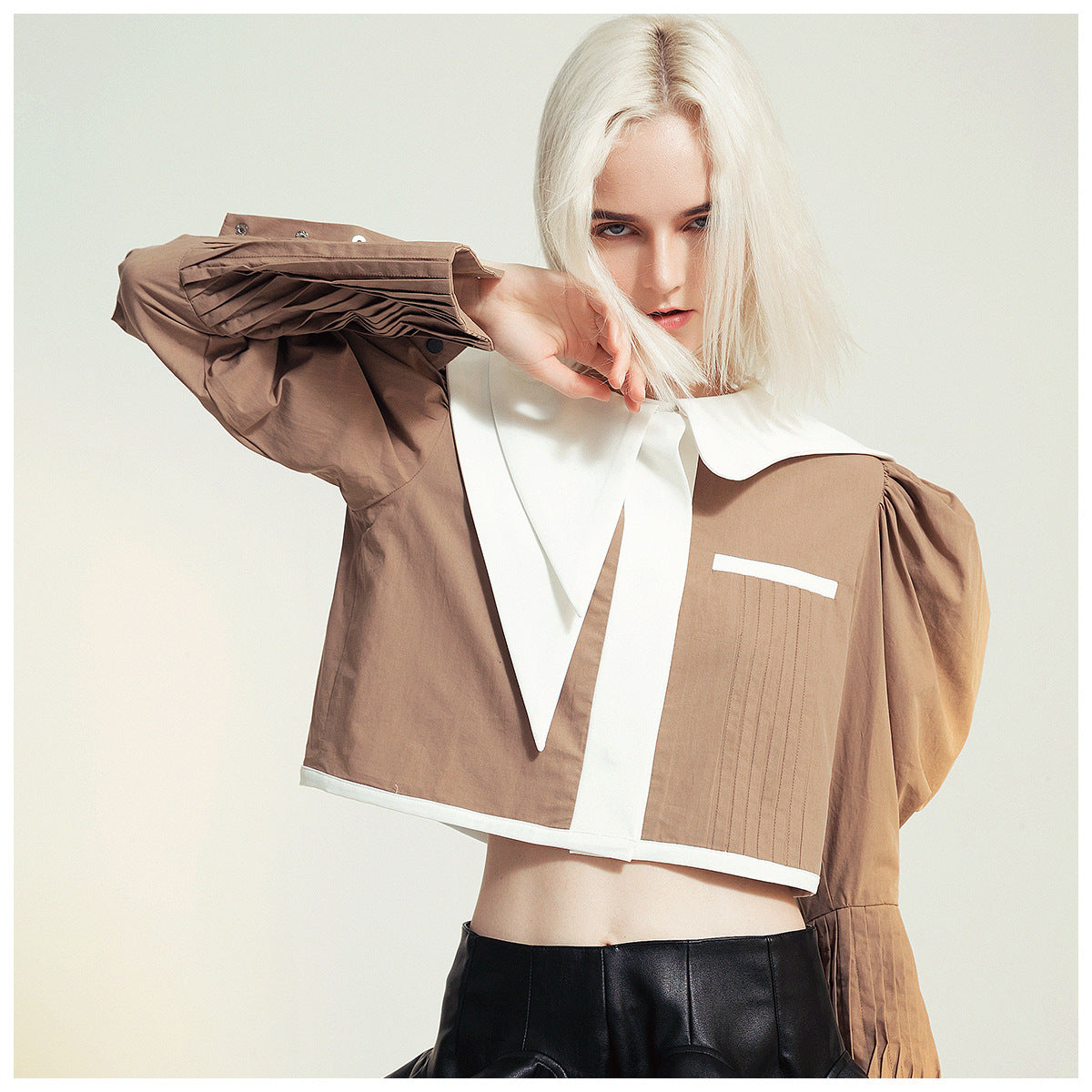 Cropped brown blouse with white collar from French Design Short Shirt Jacket, stylish ملابس and fashion