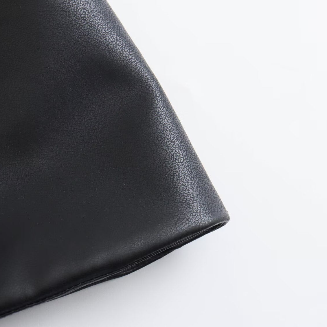 Langry faux leather wallet with textured rounded corners for fashion