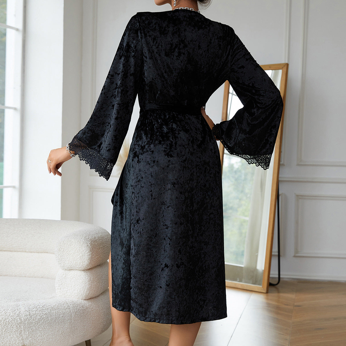 Black crushed velvet wrap bathrobe with lace trim, perfect for lengthened home wear and lace light luxury