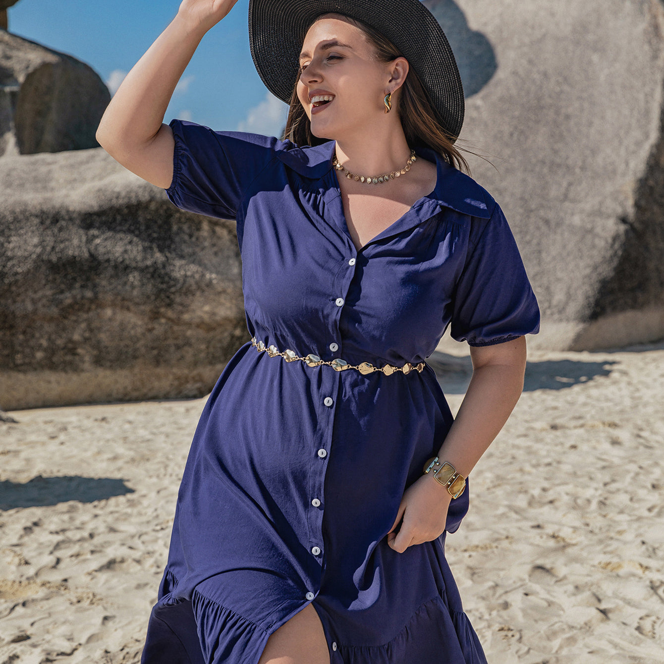 Plus-size navy blue Bohemian mixed batch loose dress with puff sleeves and gold chain belt