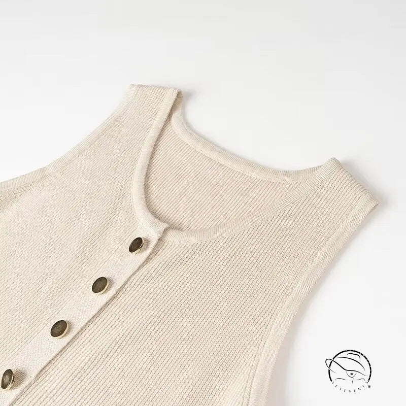 Summer Elegance Sleeveless Round Neck Slim Knit Dress