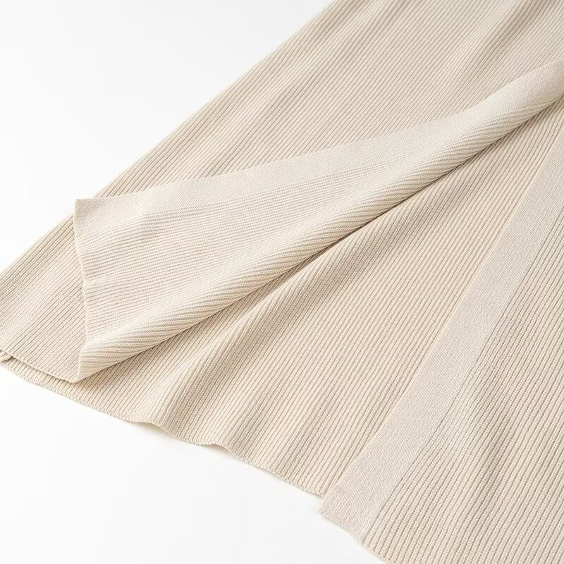 Summer Elegance Sleeveless Round Neck Slim Knit Dress