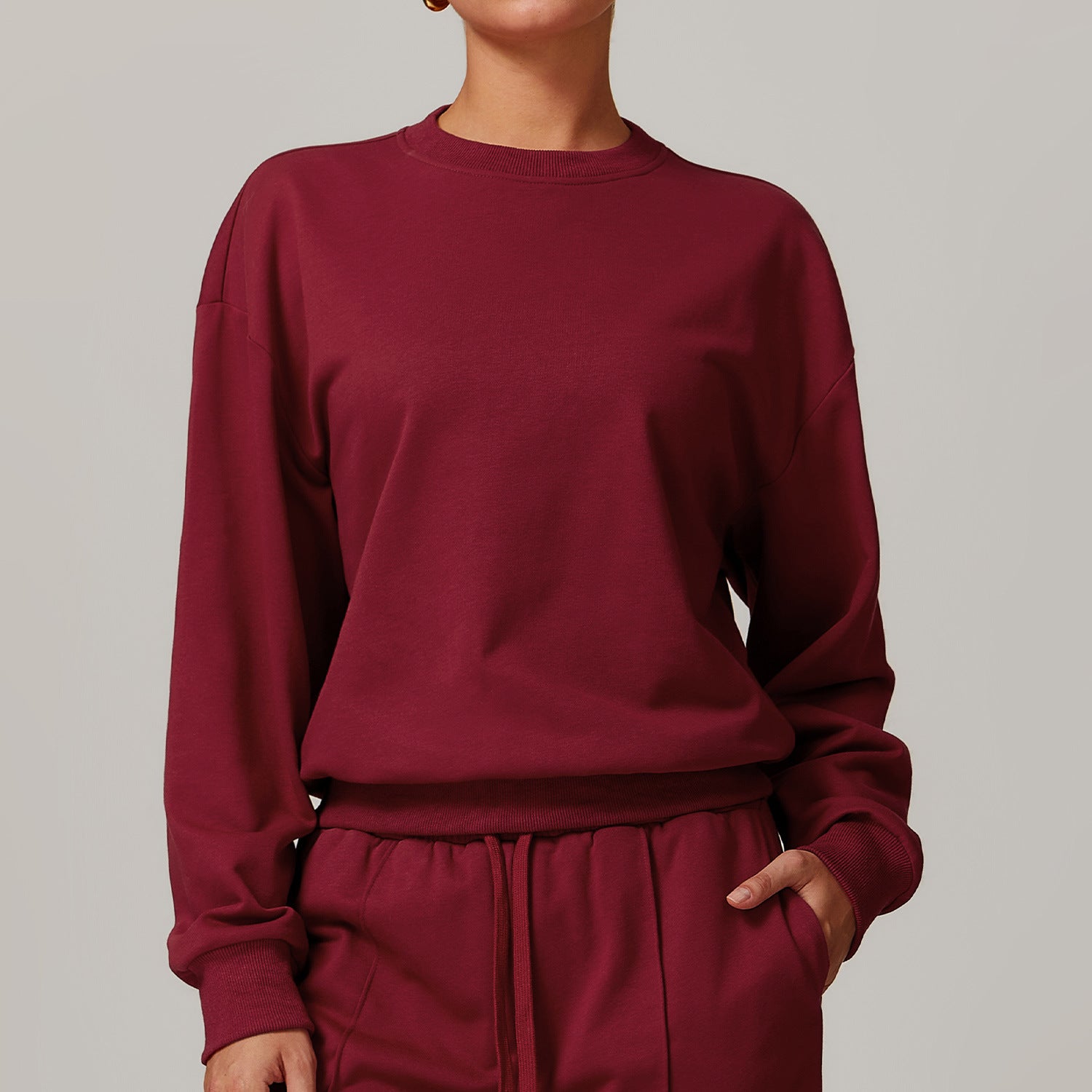 Maroon long-sleeved sweatshirt from the Loose Round Neck Sports Sweater fashion collection