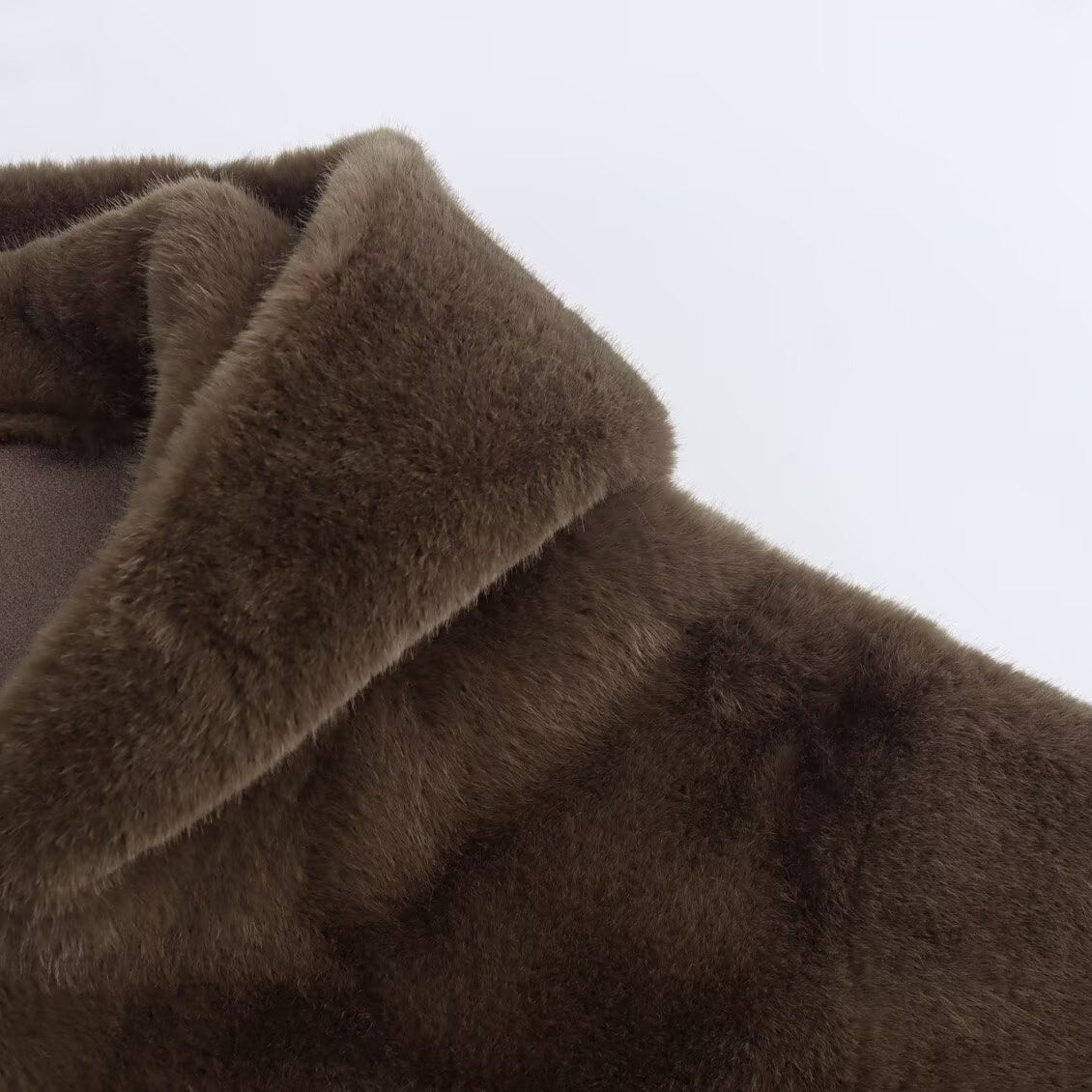 Brown faux fur jacket in Winter Korean Loose Short Coat, stylish langry fashion ملابس