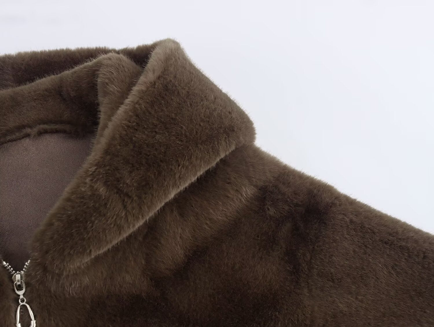 Brown faux fur jacket in Winter Korean Loose Short Coat, stylish langry fashion ملابس