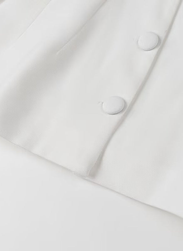 Elegant Langry white shirt with silver buttons for office fashion ملابس