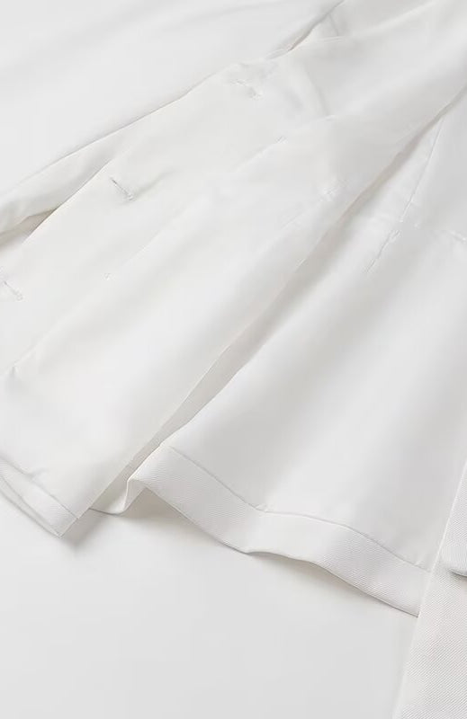 Elegant white linen langry fashion shirt with rolled sleeves and classic collar