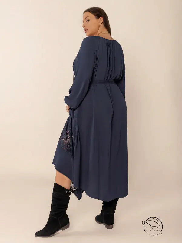 Plus size winter cozy dress in navy blue midi with long sleeves and lace