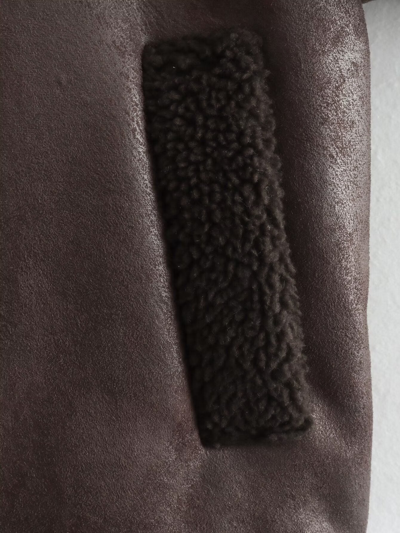 Langry fashion brown suede wallet with textured lining and zipper