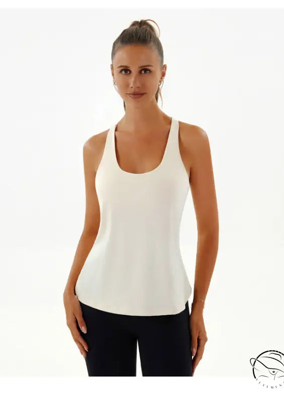 Woman in yoga breathable Langry fashion white tank top