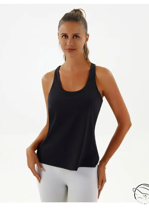 Black racerback yoga breathable top from Langry fashion