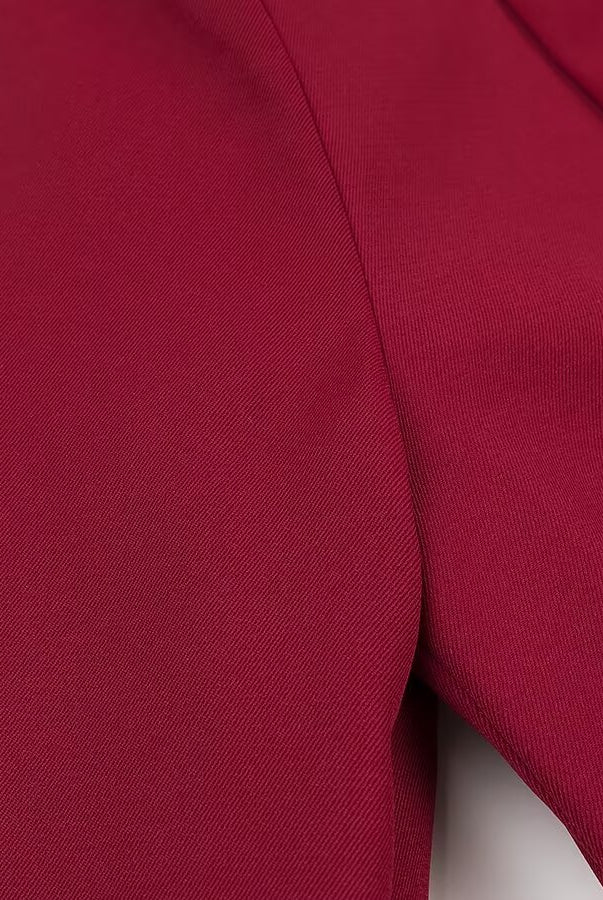 Red textured langry fashion tie with subtle sheen on blazer outfit