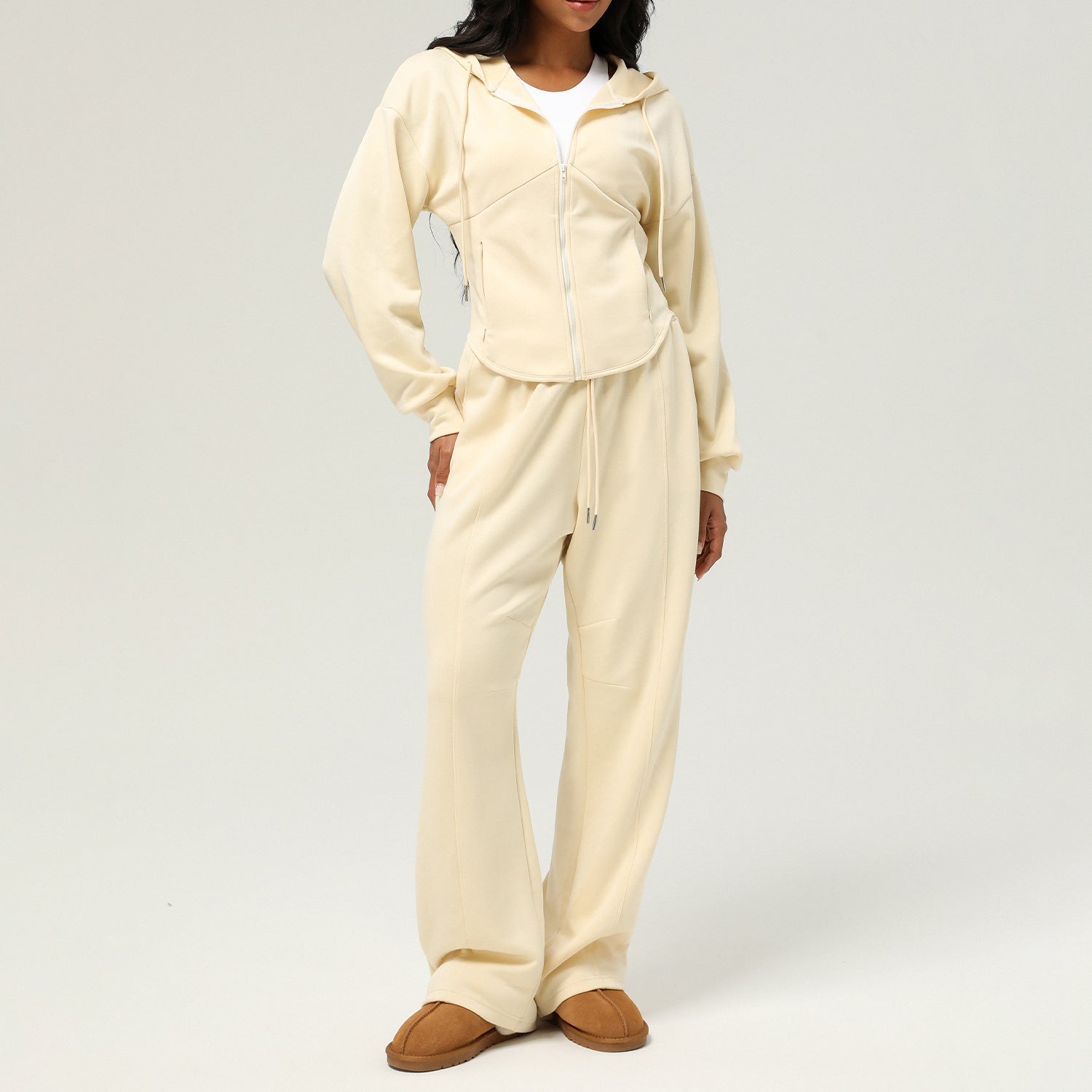 Cream-colored velour tracksuit in Casual Sweatpants Loose Hooded Coat Outdoor Outfit fashion