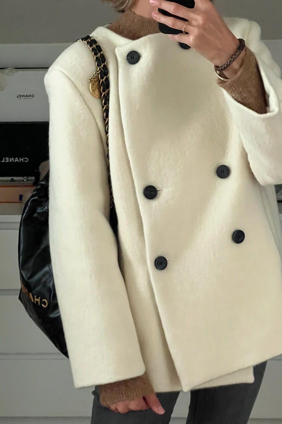 Langry fashion cream double-breasted woolen peacoat with black buttons