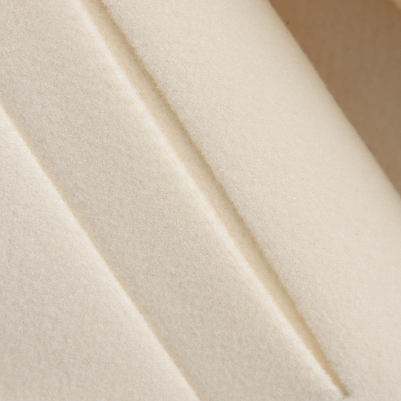 Langry fashion white textured paper napkin with folded edge on cozy thickened hem woolen coat