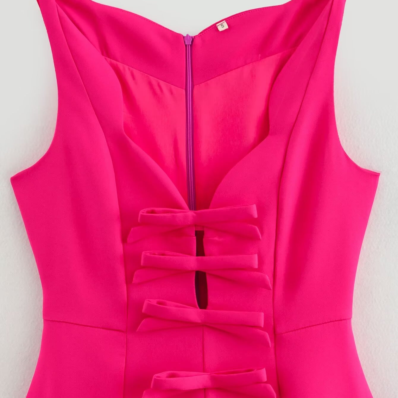 Bright pink fashion dress with bow details from Stereo Bowknot Decoration collection