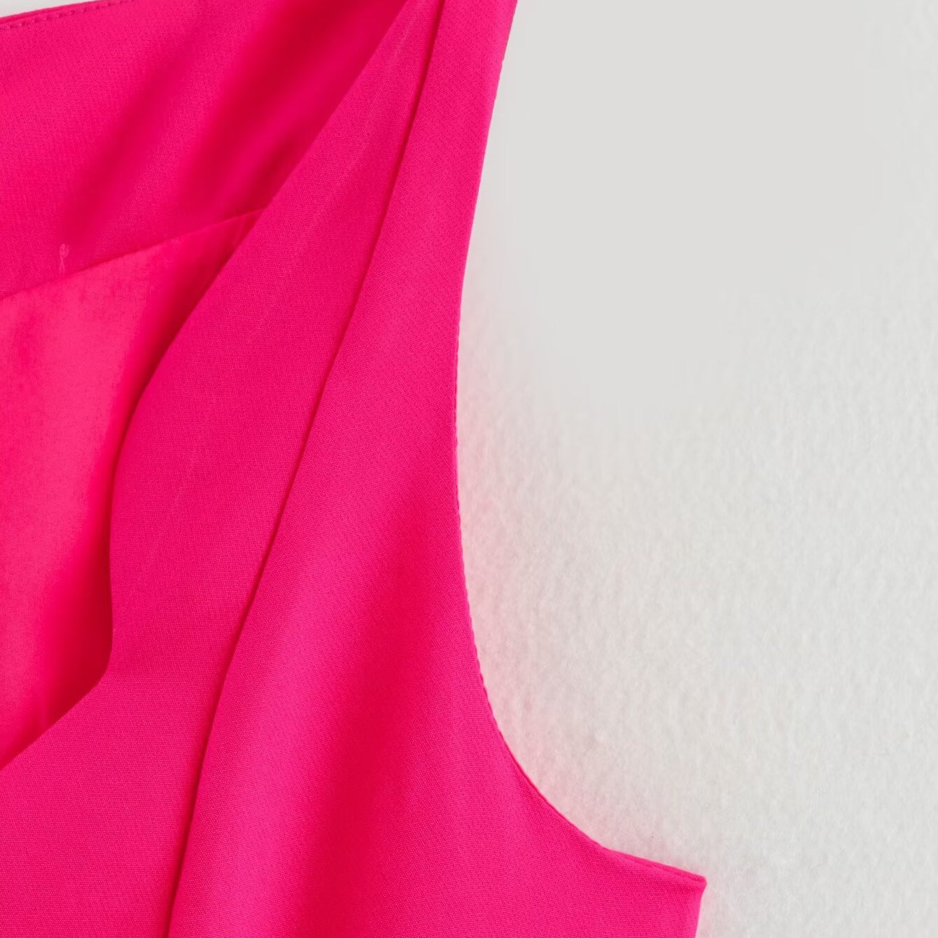 Bright pink sleeveless top from Stereo Bowknot Decoration Dress, a trendy langry fashion ملابس option