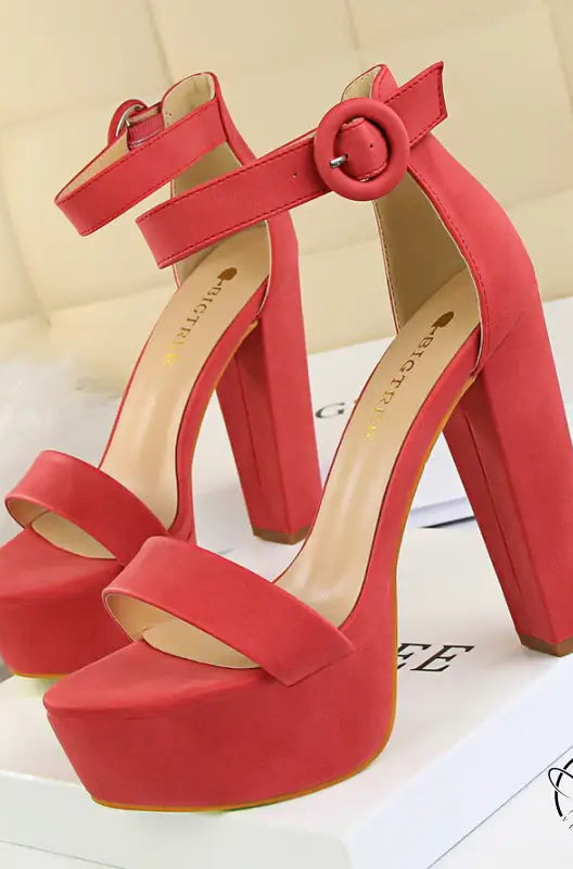 Langry fashion red platform high heels in chunky slimming style