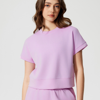 Lavender short-sleeved sweatshirt from Langry, perfect for yoga and casual fashion