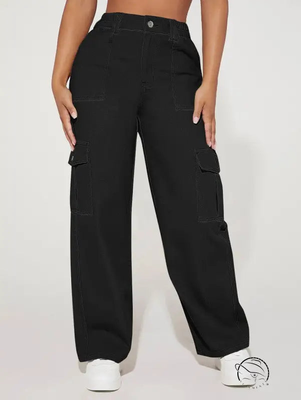 Black cute casual pants in cargo style