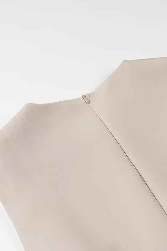 Elegant beige zippered Langry fashion jacket in slim fit dress set