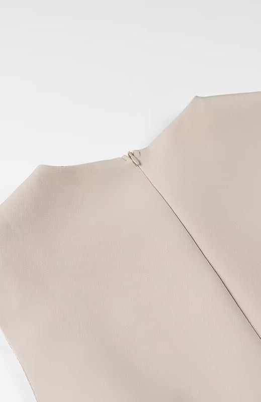 Elegant beige zippered Langry fashion jacket in slim fit dress set