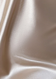 Langry casual loose sling silk nightdress in cream-colored fabric