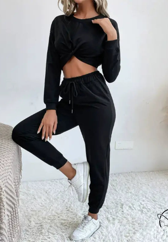Casual black langry fashion two-piece sweater set with twisted front sweatshirt and drawstring pants