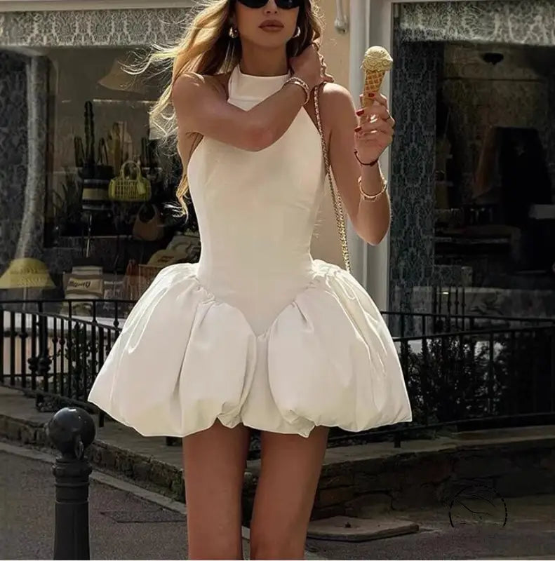 Elegant fitted waist bowknot lace up dress in white ruffles