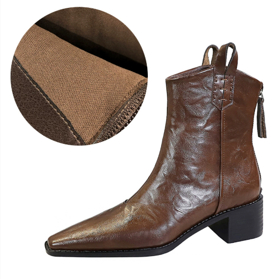 Dark brown with thin lining