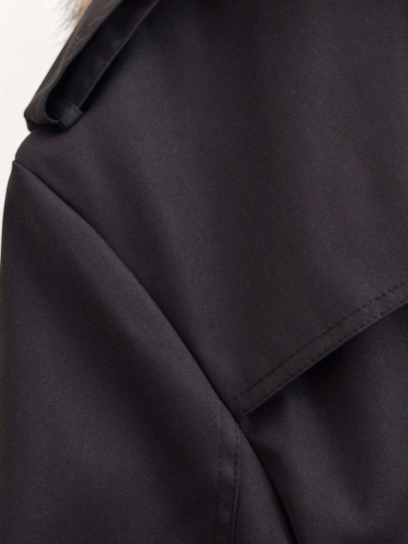 Stylish Langry fashion black leather jacket with fur collar and button closure