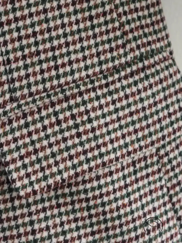 Plaid wool langry fashion blazer in green, red, brown hues