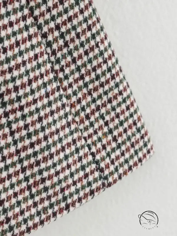 Winter retro casual blazer top in houndstooth red green white fabric from Langry fashion ملابس