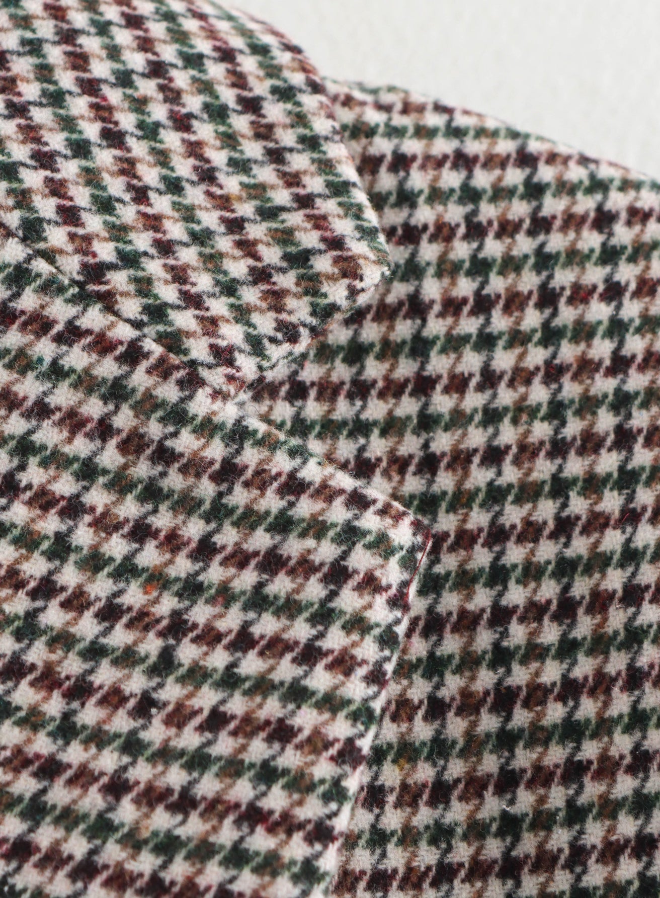 Langry fashion plaid wool jacket in green, red, white retro blazer