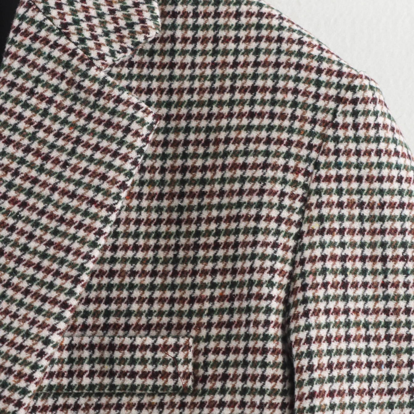 Green houndstooth wool blazer from Langry fashion ملابس