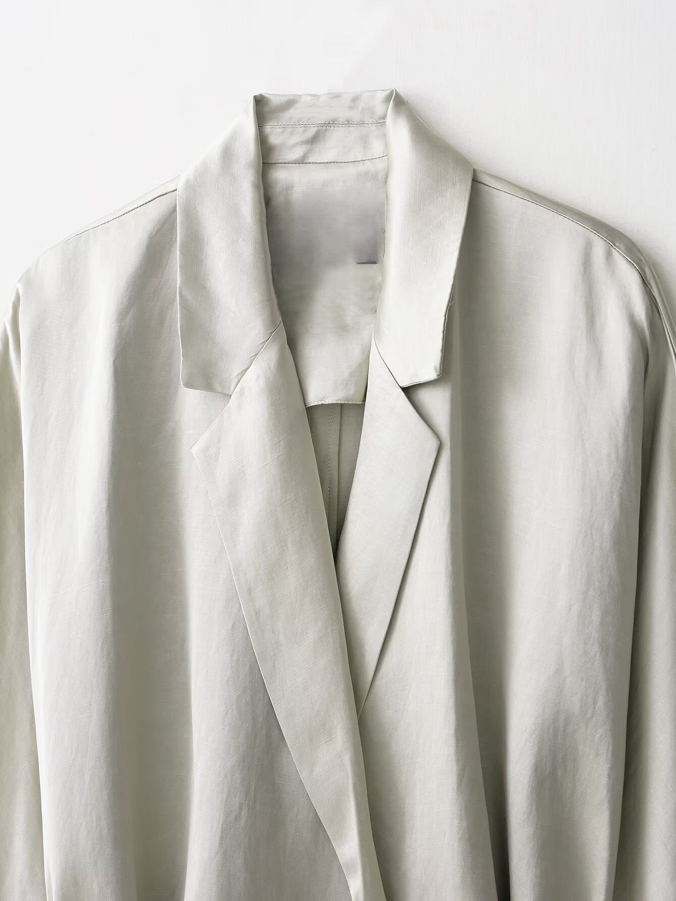 White minimalist blazer in Langry fashion ملابس two-piece set