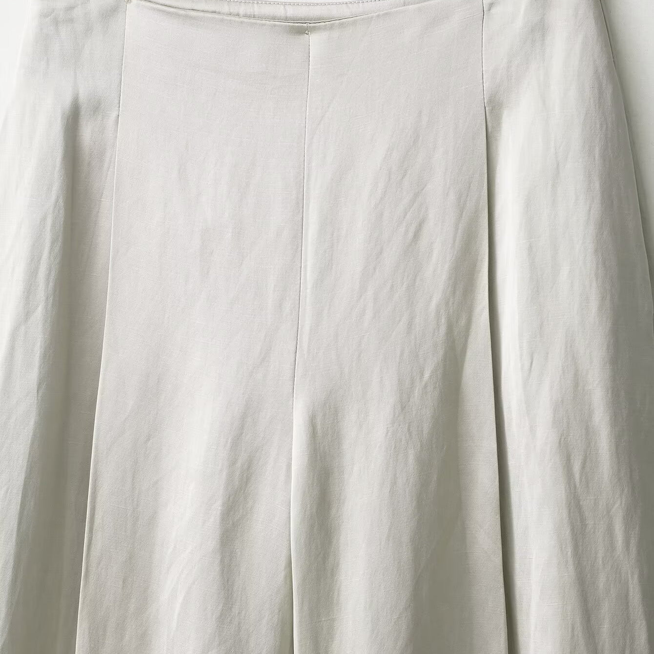 Elegant white linen curtain with pleats and grommets for langry fashion ملابس
