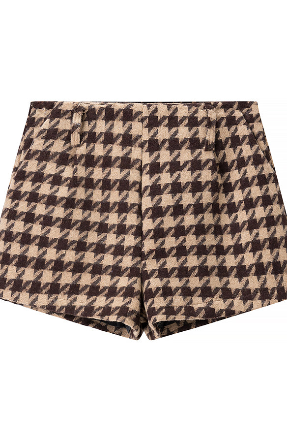High-waist houndstooth shorts in Langry fashion ملابس