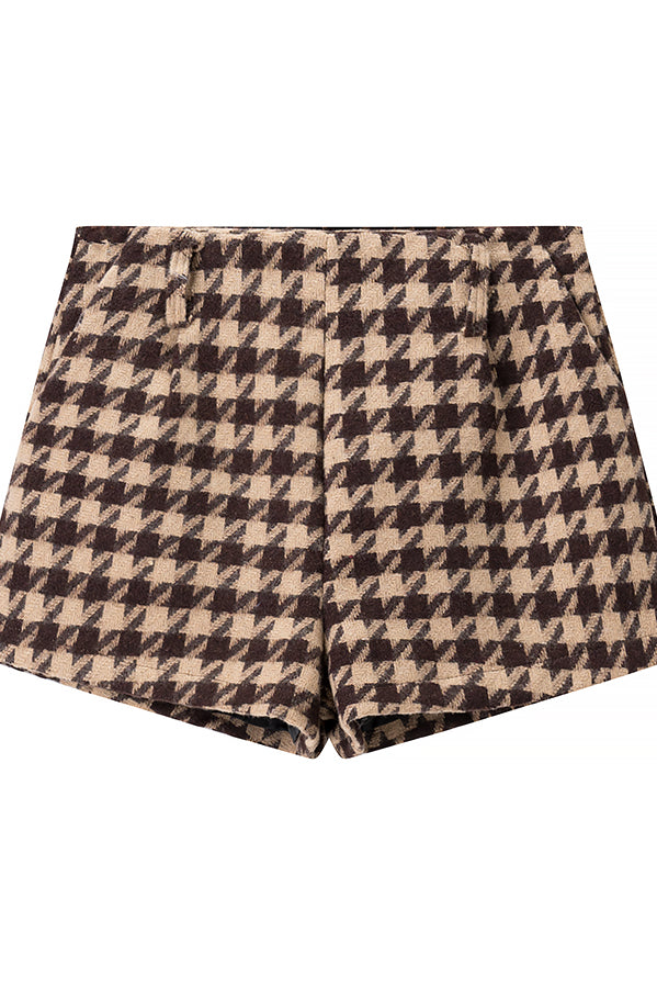 High-waist houndstooth shorts in langry fashion ملابس