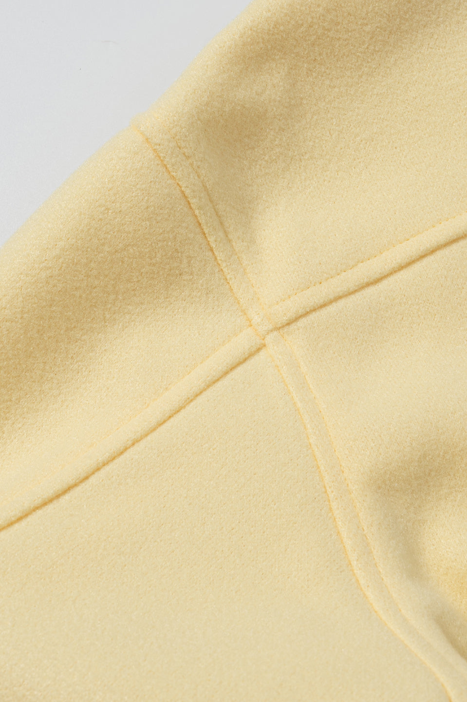 Langry fashion cream-colored satin fabric in gorgeous short woolen coat