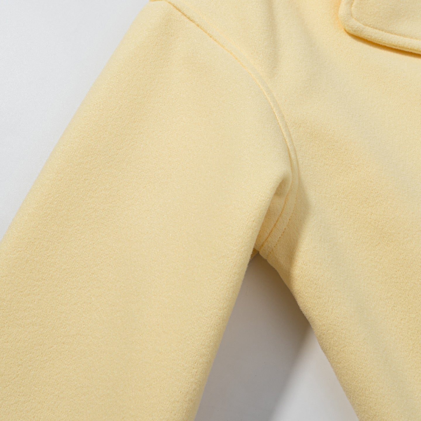 Yellow fleece sweatpants with pocket detail in Langry fashion ملابس