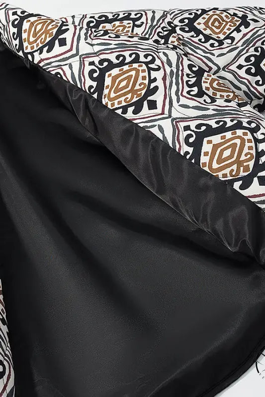 Langry fashion black and white geometric blanket on cotton-padded coat