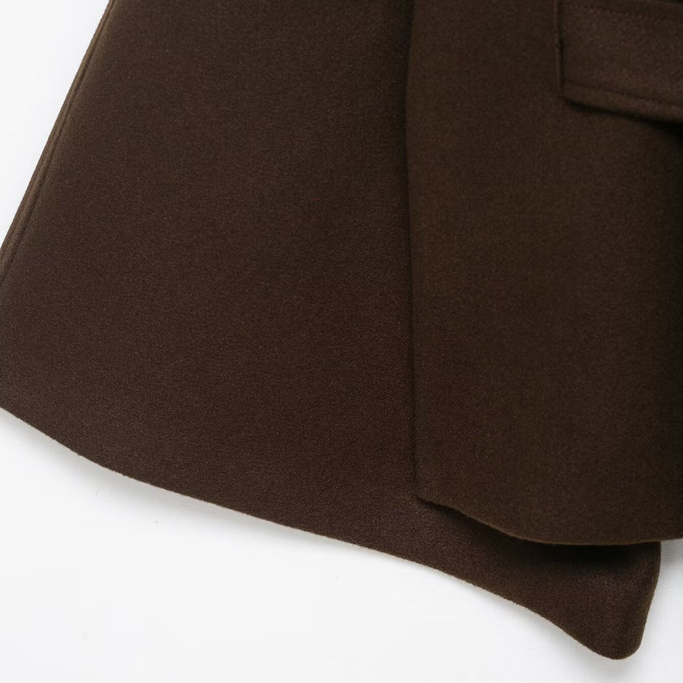 Graceful langry fashion woolen cape coat in brown with pocket detail