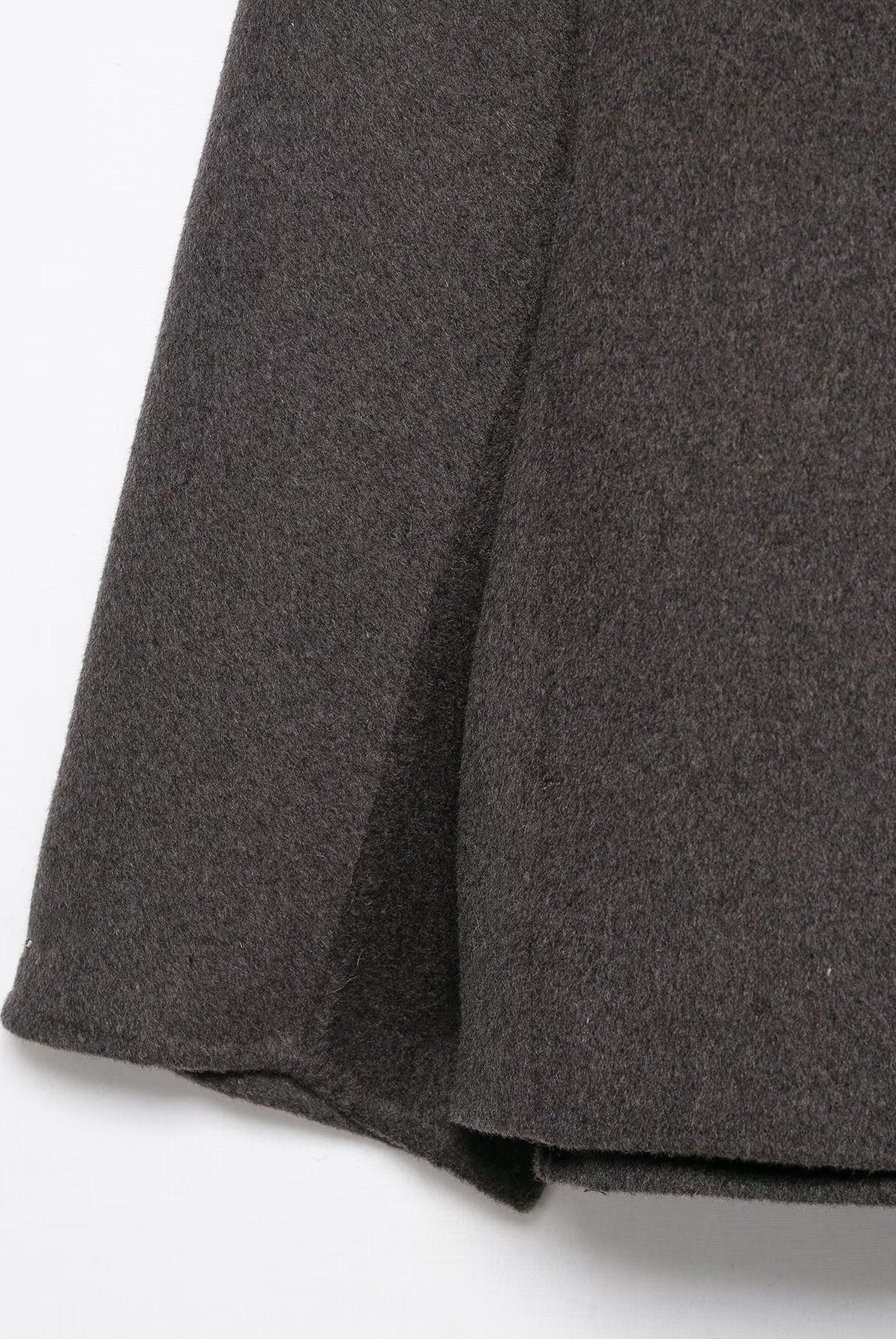 Charcoal gray wool skirt with subtle pleats in Langry fashion ملابس