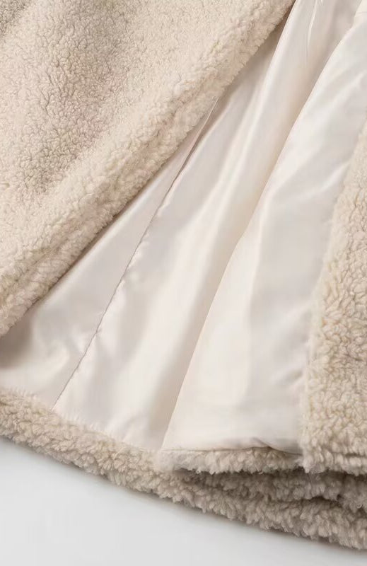 Elegant langry polo collar top furry coat with beige sherpa blanket, satin lining, soft texture