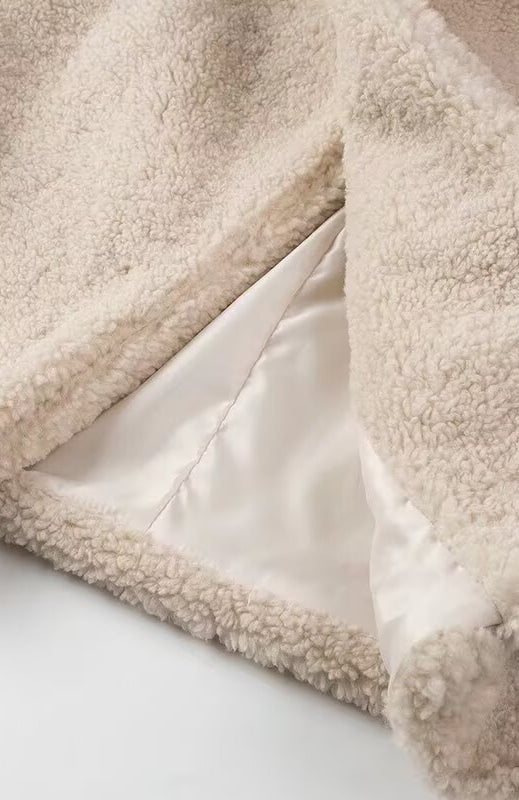 Langry fashion beige sherpa blanket with satin lining in furry polo collar coat