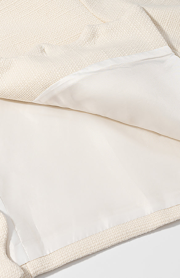 Classic Langry fashion coat with cream woven fabric and clear pocket